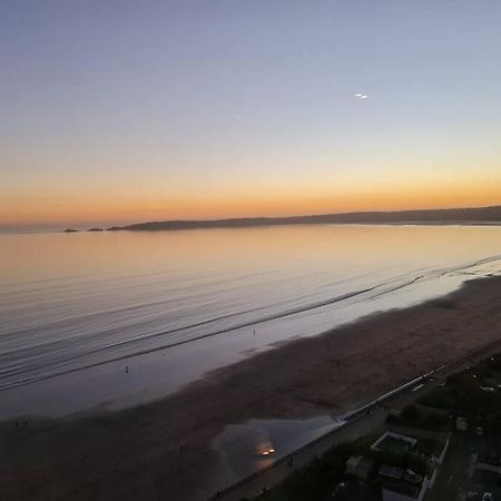 The Panoramic - The Finest Apartment In The City - By Tifa Stays Swansea Exterior foto